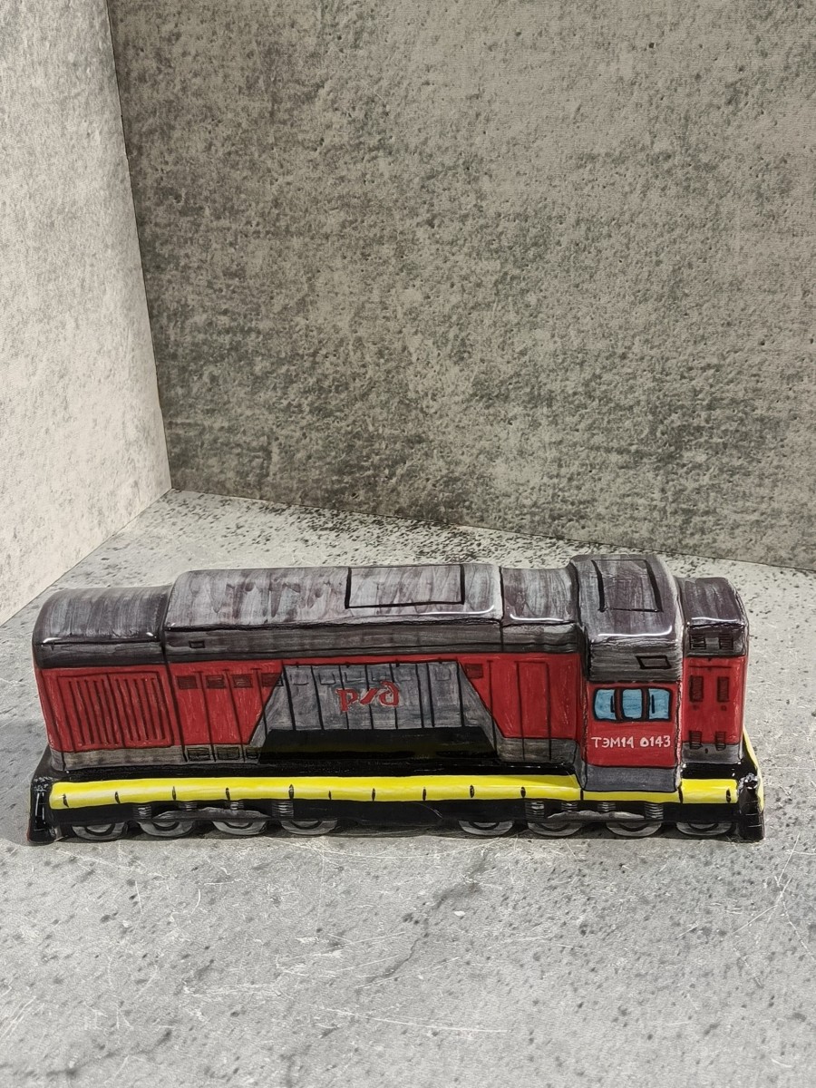 Сув. "Тепловоз" жив.