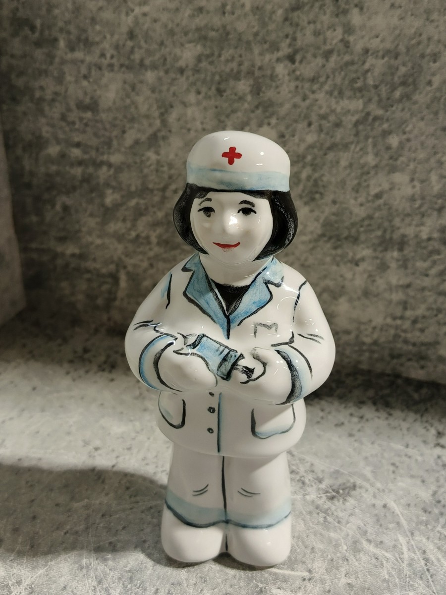 Сув. "Медсестра"